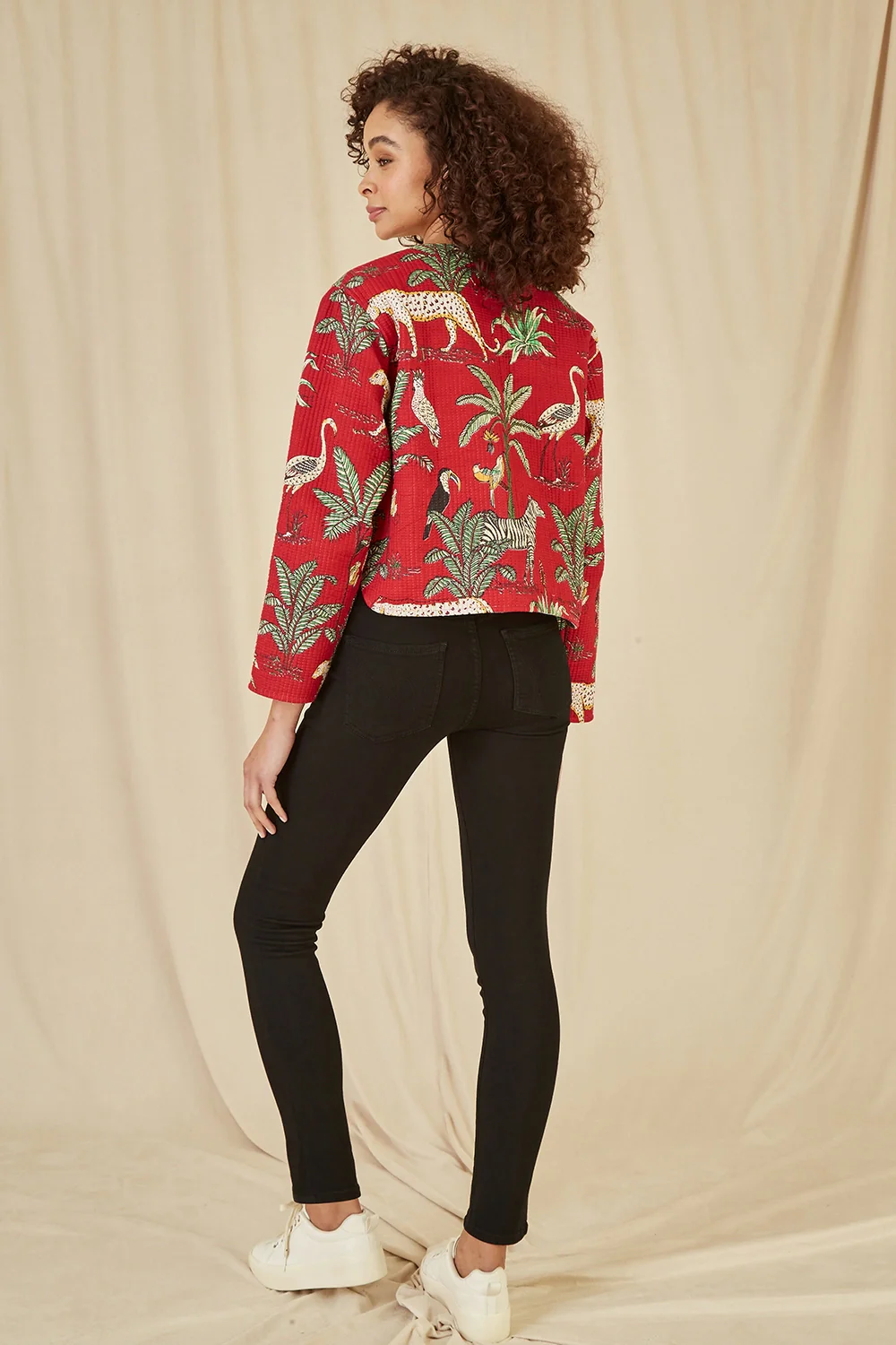Yumi Red Animal Print Reversible Cotton Cropped Quilted Jacket - Image 4