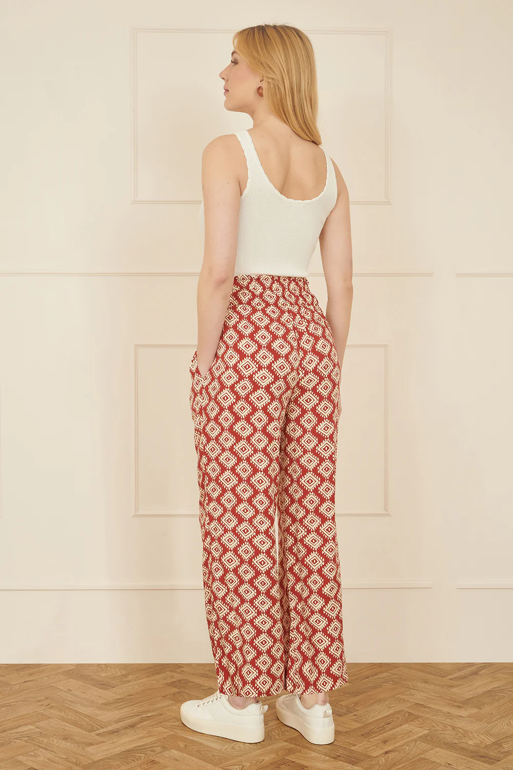 Yumi Red Geo Print Relaxed Fit Trousers - Image 3