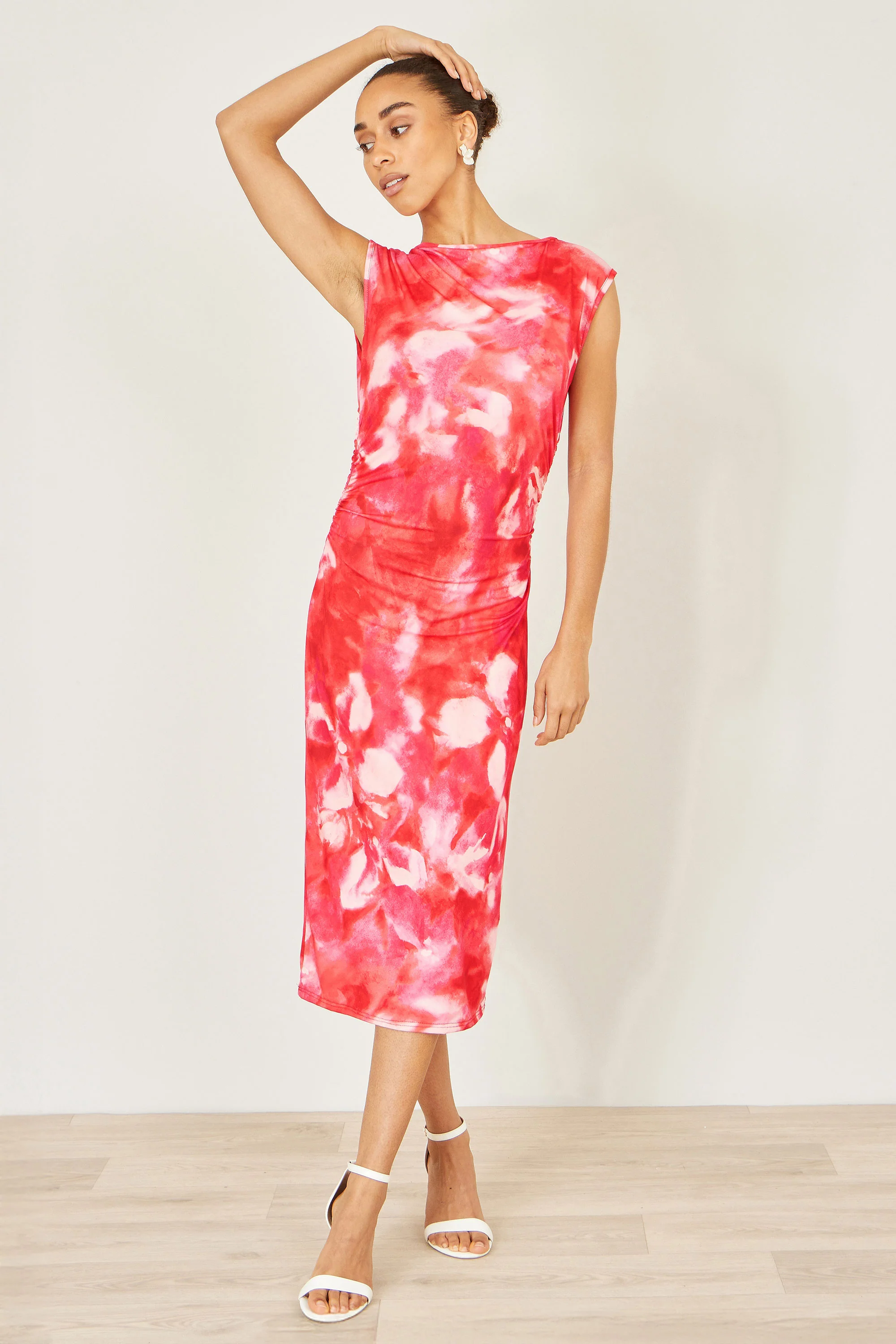 Yumi Red Mesh Ruched Bodycon Midi Dress - Image 6
