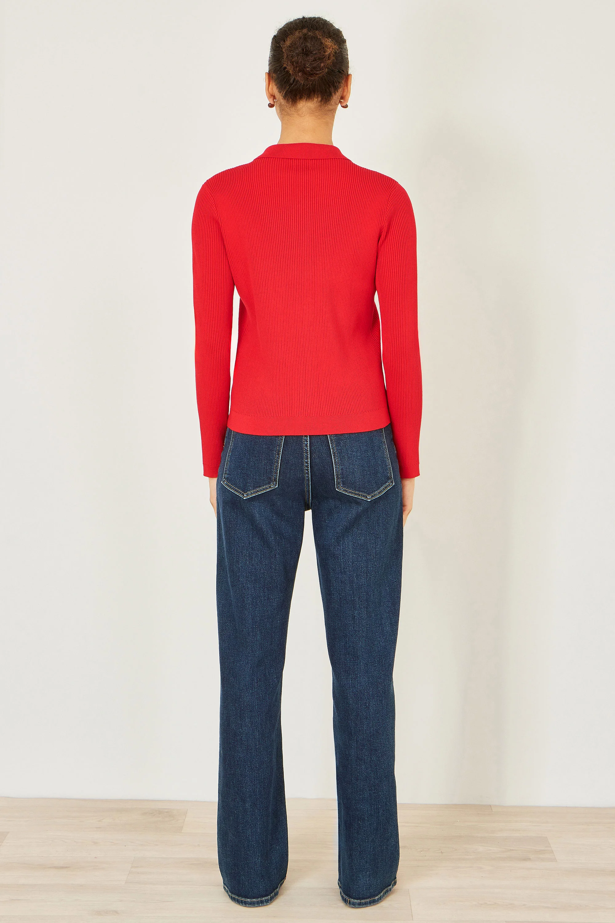 Yumi Red Ribbed Collar Button Up Cardigan - Image 4