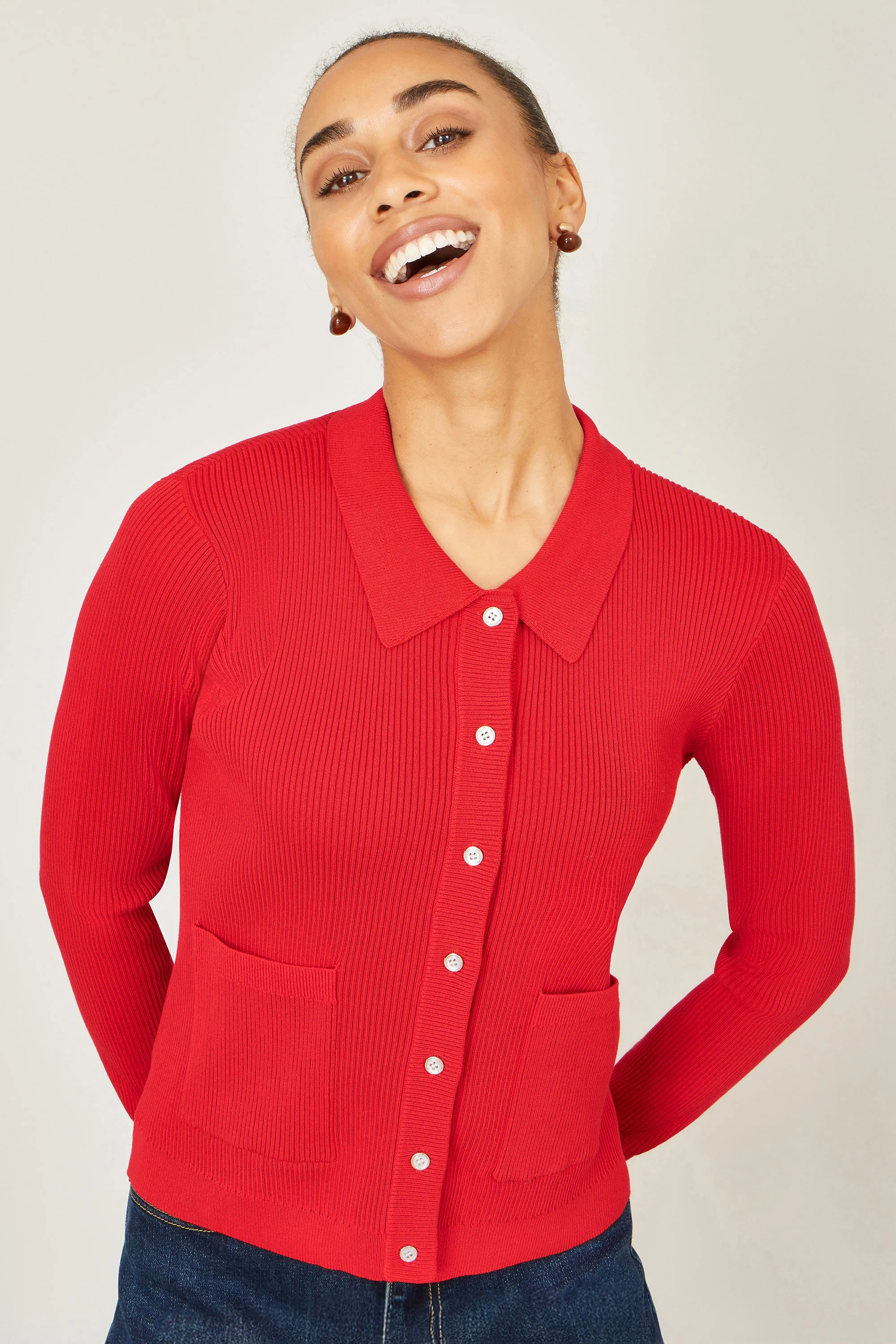 Yumi Red Ribbed Collar Button Up Cardigan - Image 6