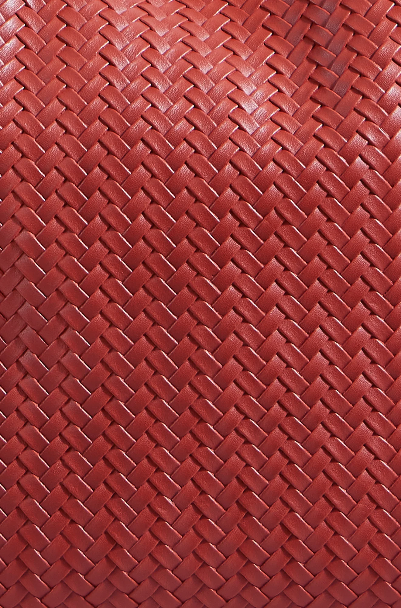 Yumi Red Woven Shoulder Bag With Detachable Inside Purse - Image 4