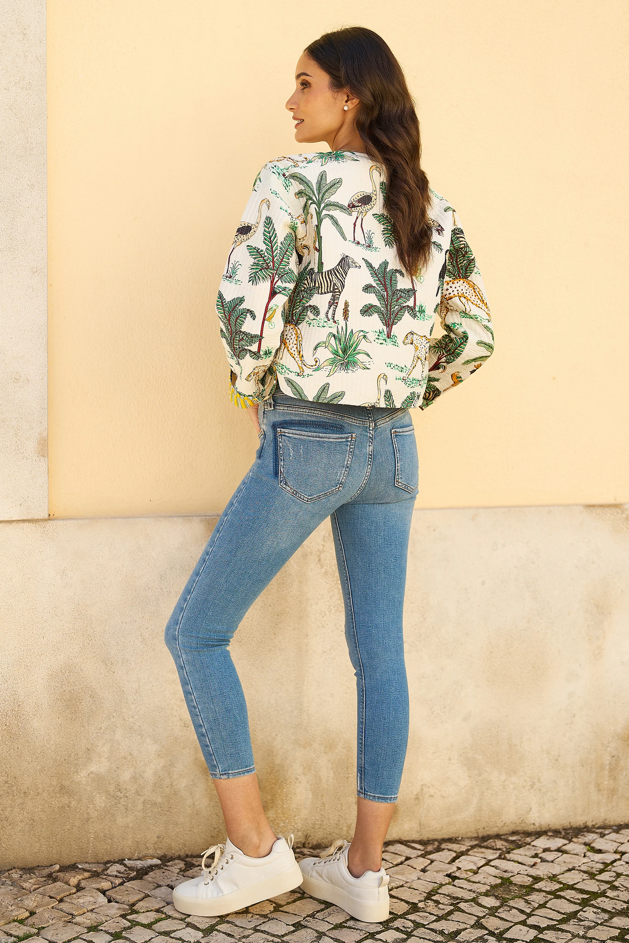 Yumi White Animal Reversible Cotton Quilted Jacket - Image 4