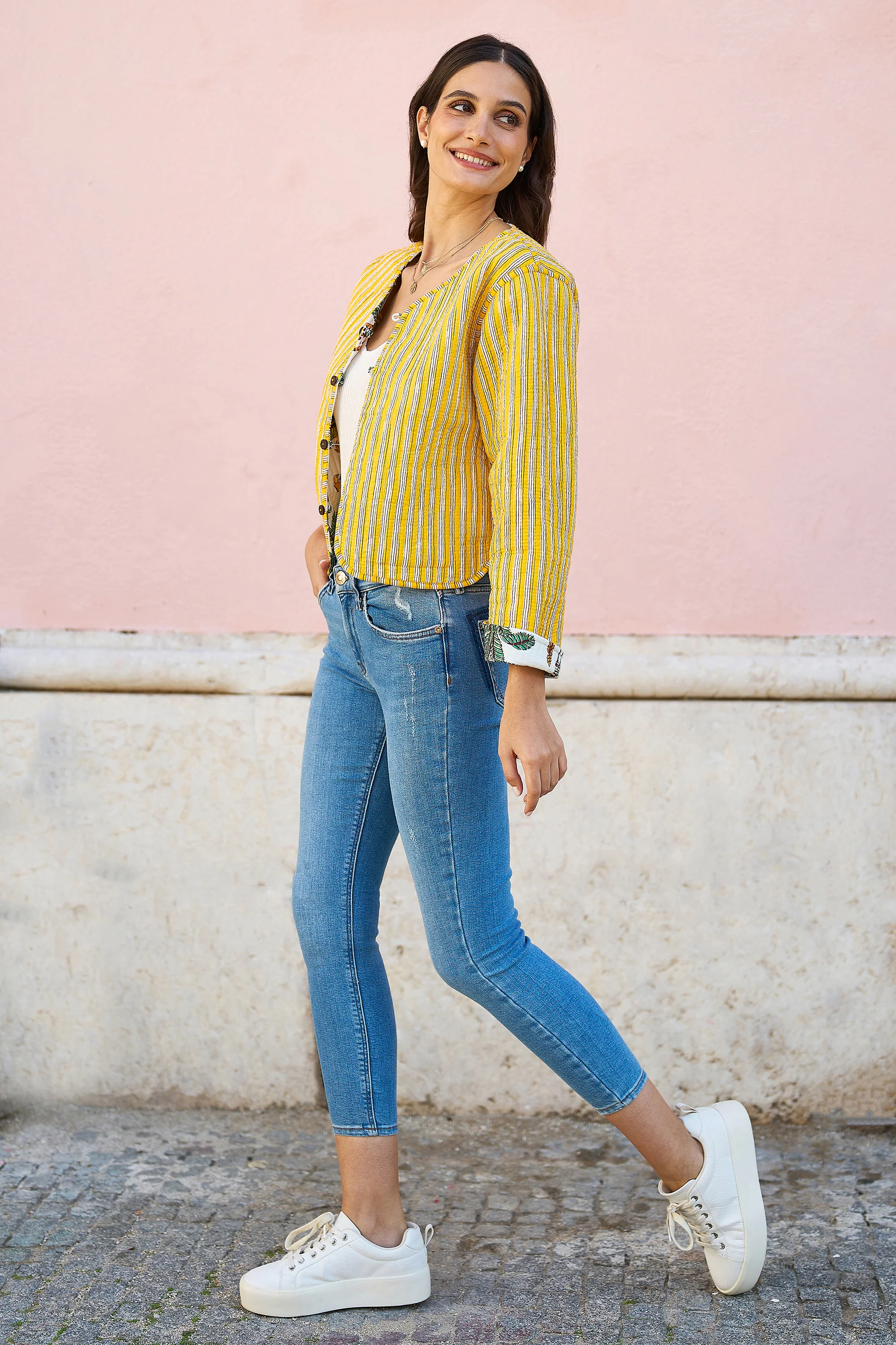 Yumi White Animal Reversible Cotton Quilted Jacket - Image 7
