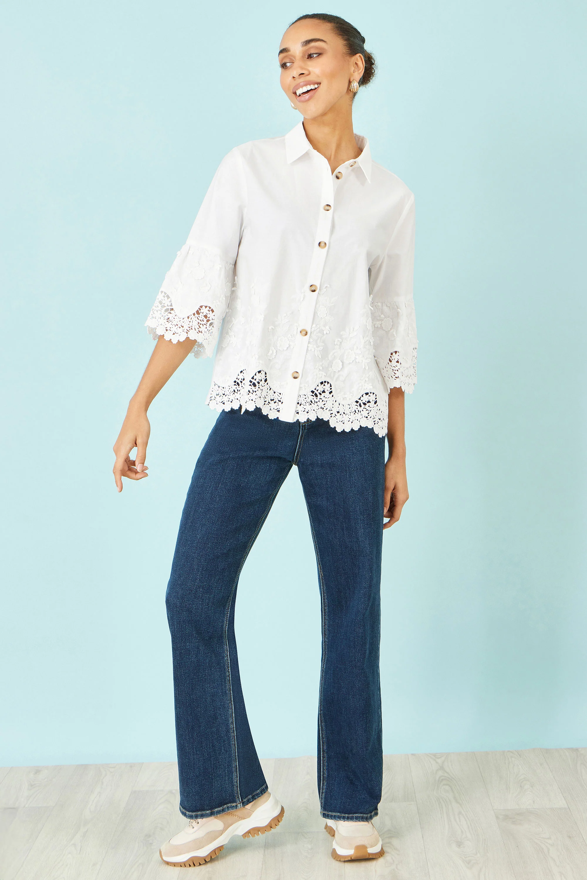 Yumi White Cotton Lace Border Shirt - Image 2