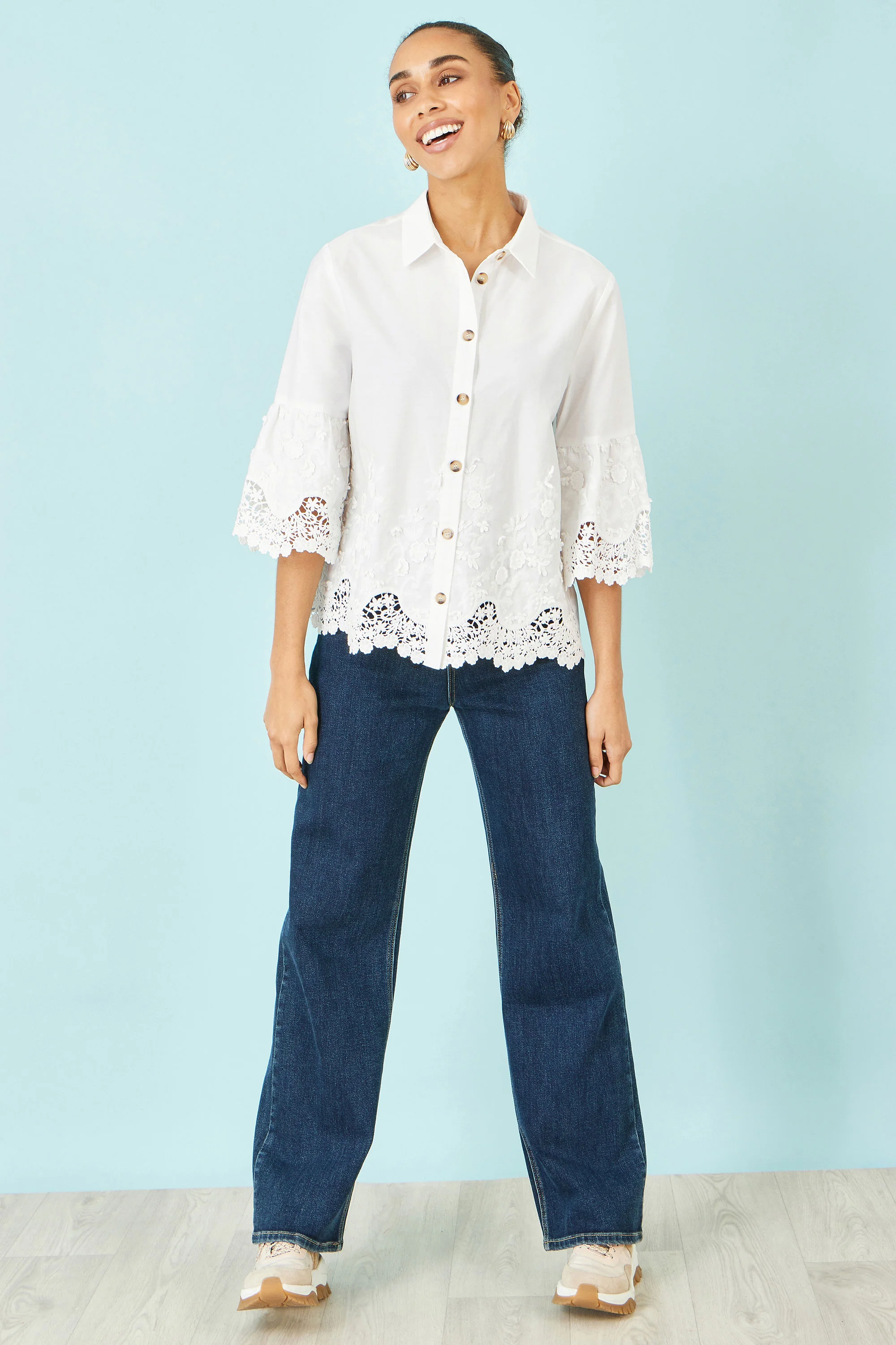 Yumi White Cotton Lace Border Shirt - Image 5