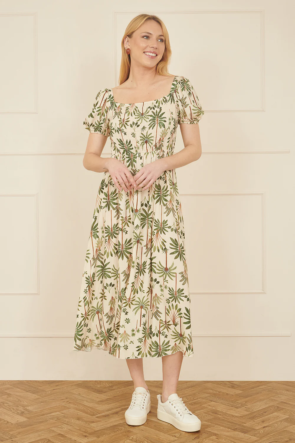 Yumi White Cotton Palm Print Ruched Midi Dress - Image 3