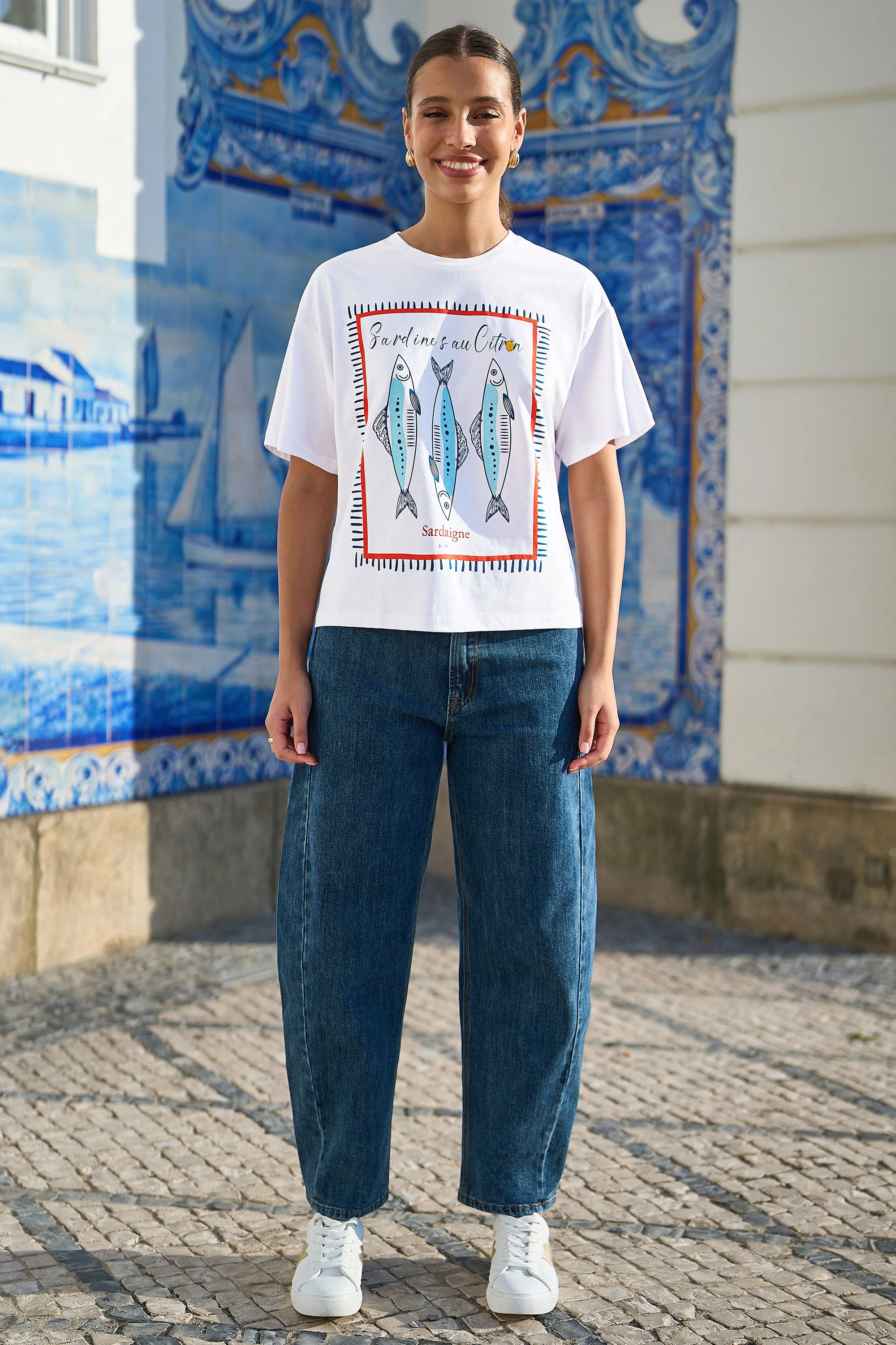 Yumi White Cotton Summer Motif T-Shirt - Image 6