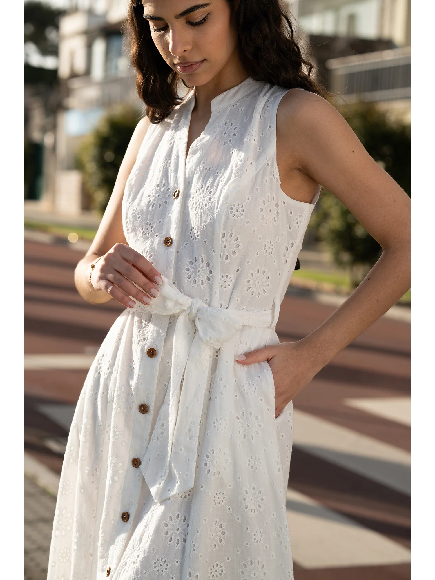 Yumi White Flower Broderie Anglaise Cotton Shirt Dress - Image 3