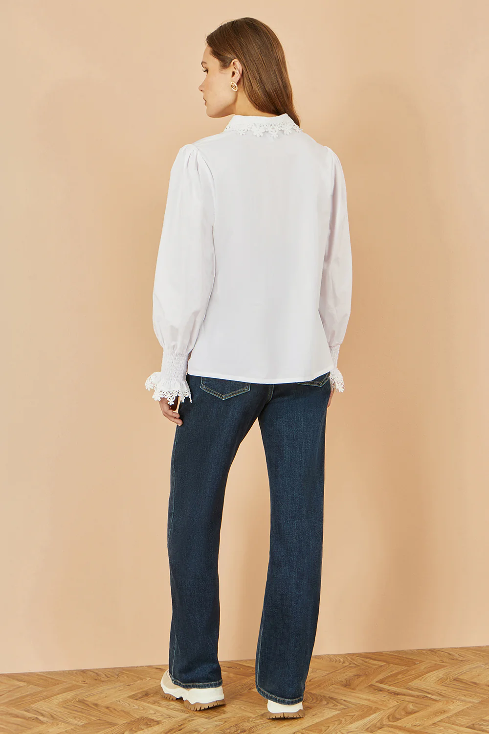 Yumi White Lace Trim Shirt - Image 4
