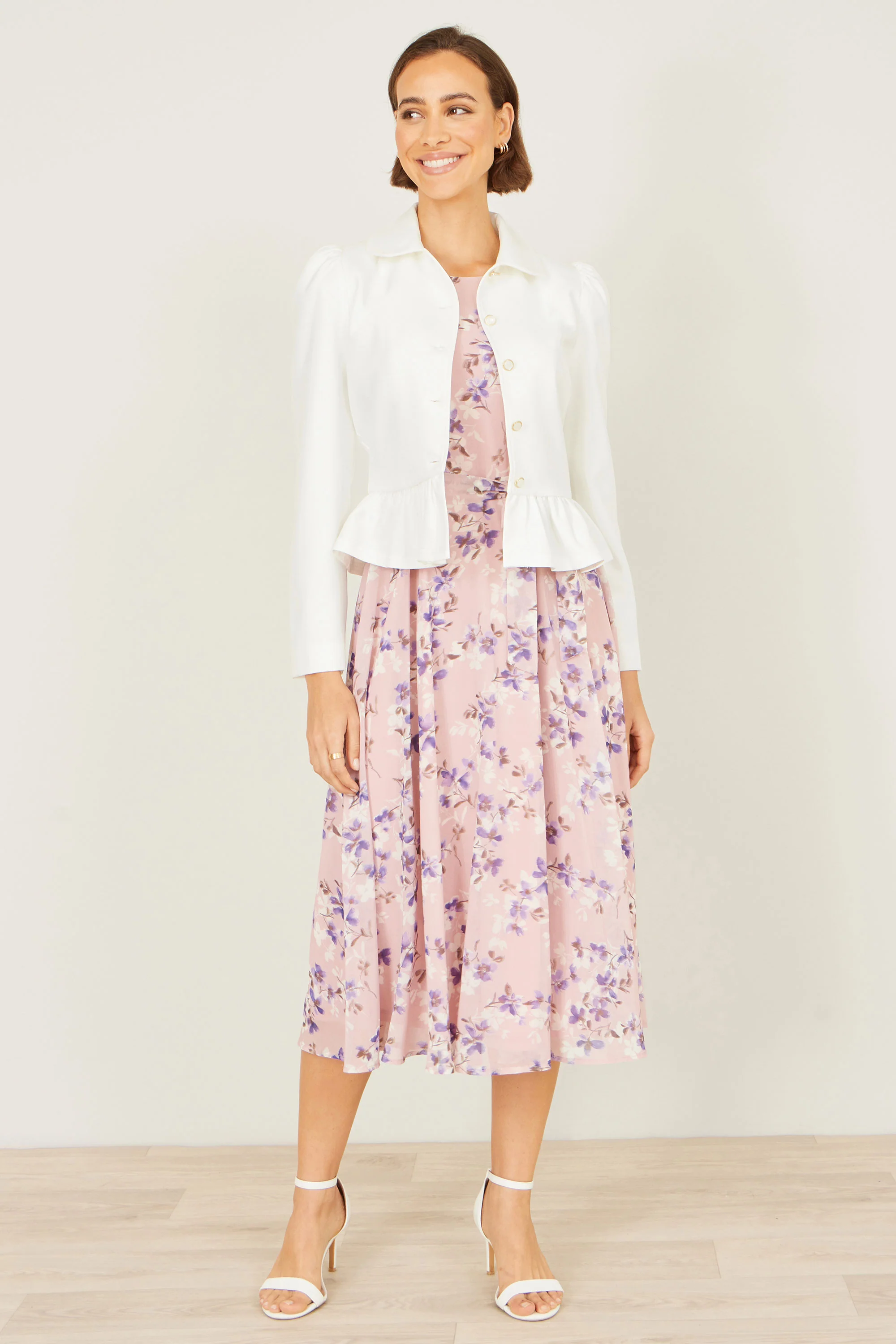 Yumi White Peplum Fitted Jacket - Image 3