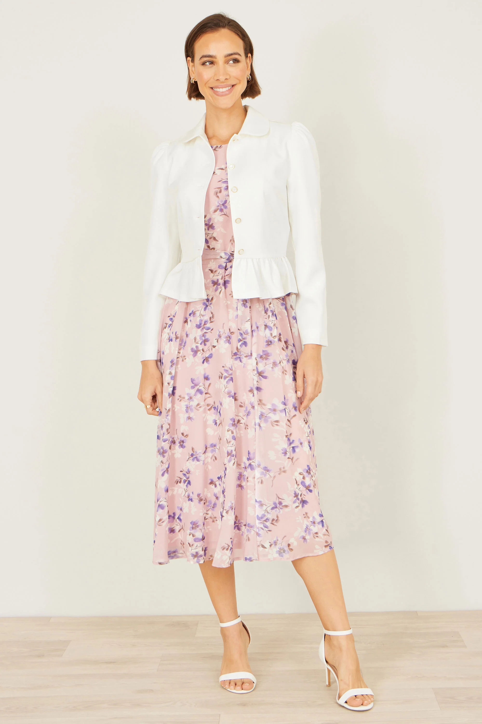 Yumi White Peplum Fitted Jacket - Image 5